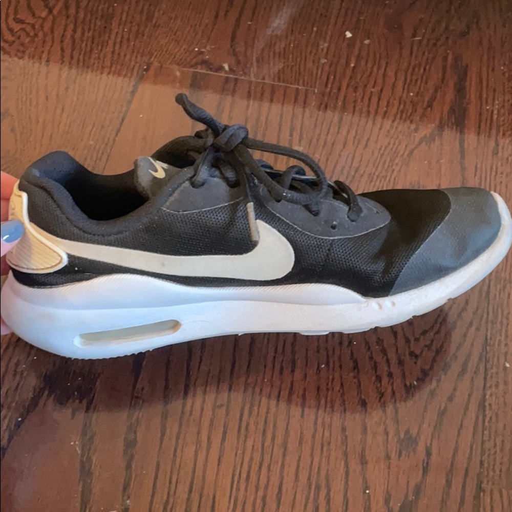 nike sneakers